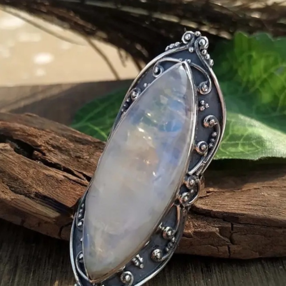 Moonstone | RING - Picture 2 of 2